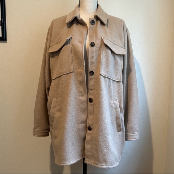 NWOT H&M Beige Oversized Shirt Jacket - Picture 3 of 7